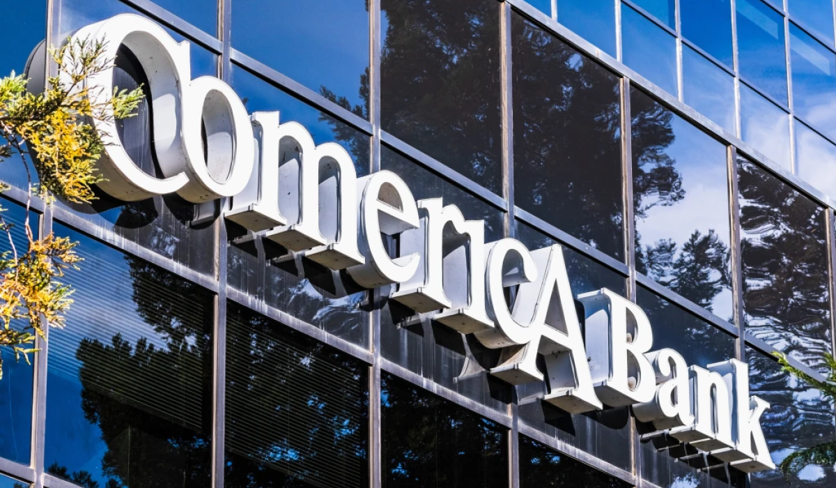 Comerica elevates Janssens to risk chief as scrutiny mounts