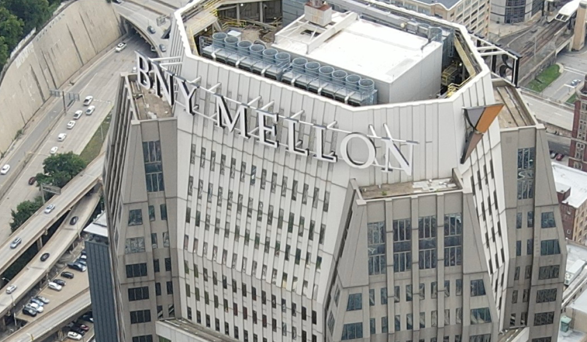 Treasury taps BNY and Robinhood for child savings push