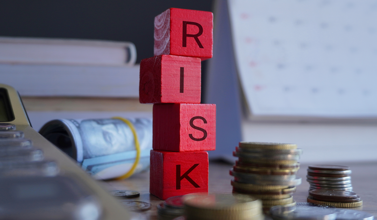 Hidden Risks Threaten Balance Sheets as Rate Volatility Returns
